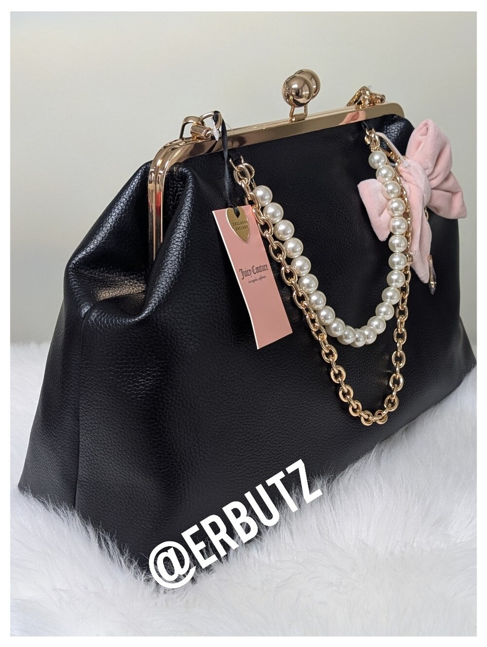 Viral 🎥 Juicy Couture Chic Y2K Large Kiss Lock Frame Clutch, Licorice + Pink 🩷 - Picture 2 of 16